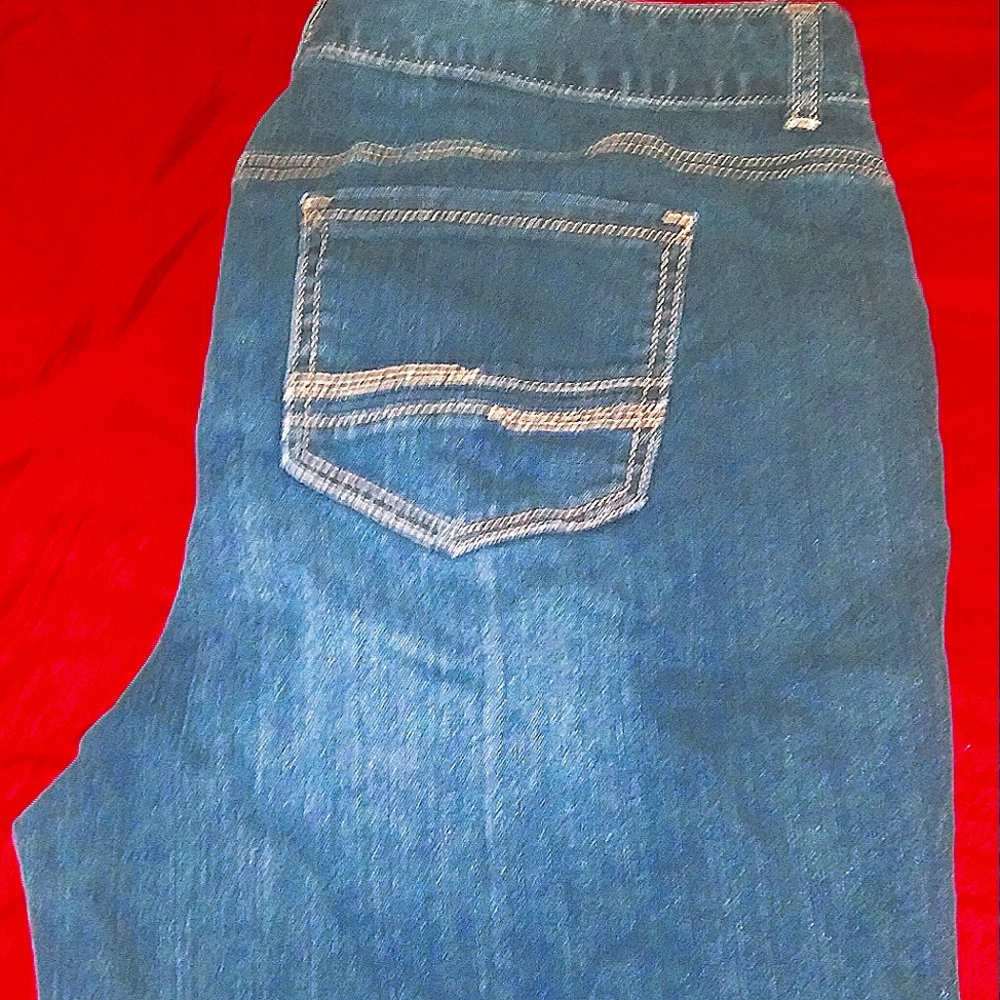 Maurices Jean Shorts Sz 20
